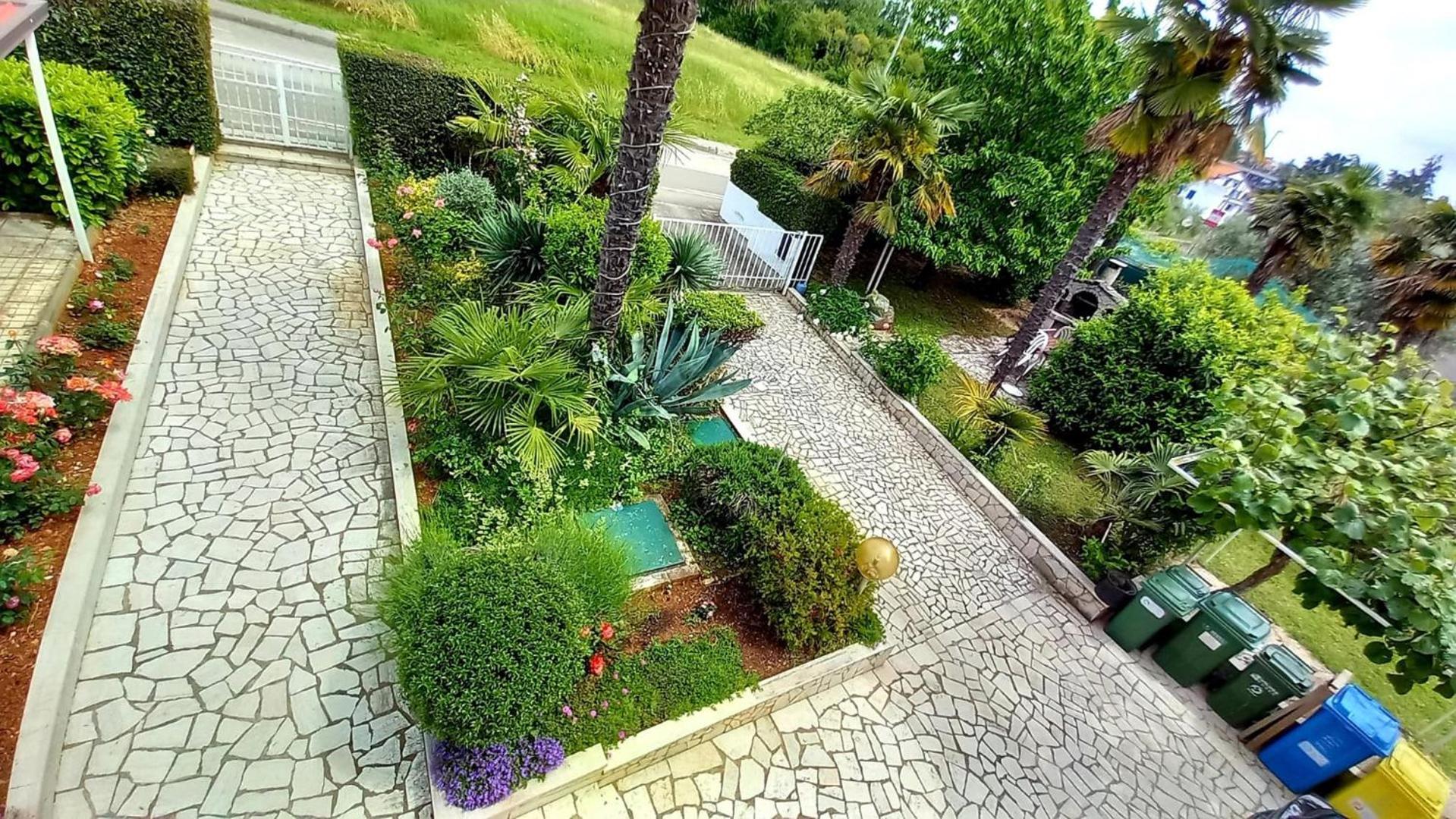 Apartment A4 Ines Near Beach Пореч Екстериор снимка